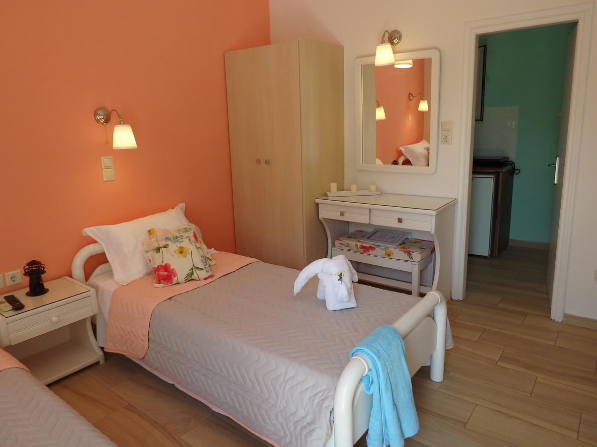 Evizorzia Villas Perissa  Eksteriør billede